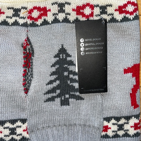 Brand New Hotel Doggy Fair Isle Sweater with Pom-pom - Picture 8 of 10